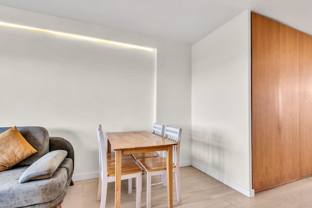 4705 Henry Hudson Pkwy W Unit 7G, Bronx, NY 10471 - dining room with baseboards