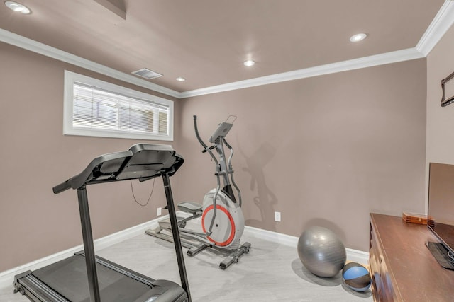 exercise room featuring ornamental molding, recessed lighting, visible vents, and baseboards