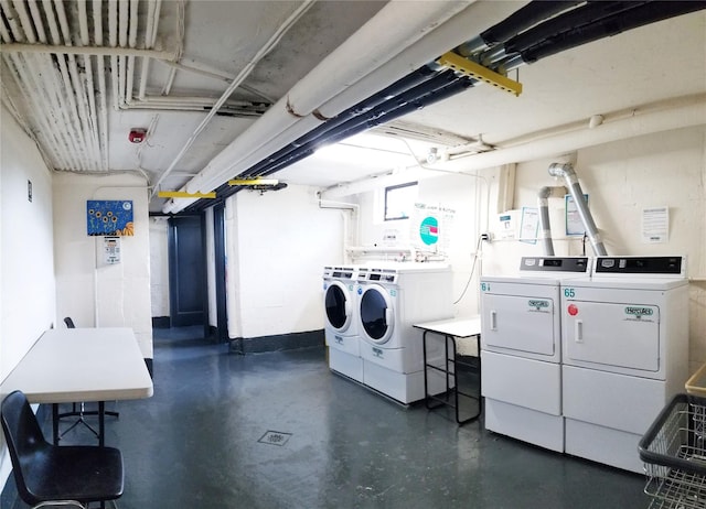 common laundry area with washer and clothes dryer