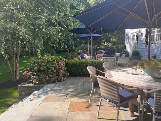 view of patio / terrace featuring outdoor dining space