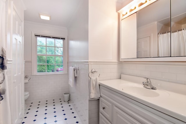 6 Hazen St, Pelham, NY 10803 - bathroom featuring toilet, tile walls, vanity, crown molding, and wainscoting