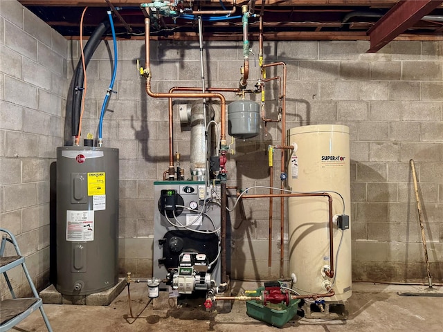 2838 Old Kings Rd, Catskill, NY 12414 - utilities featuring electric water heater, water heater, and a heating unit
