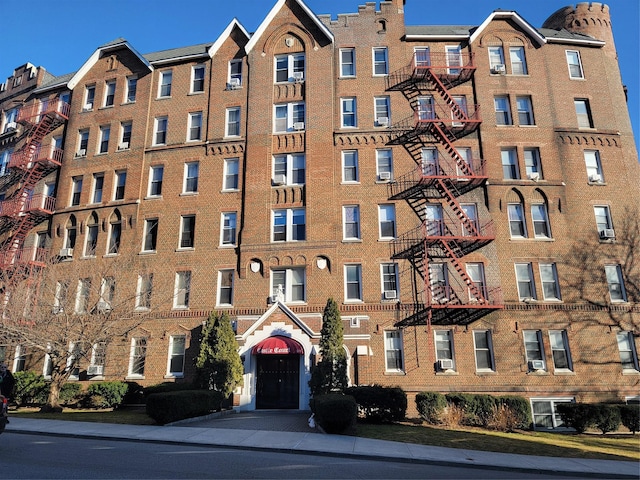 83-55 Lefferts Blvd Apt # 6F, Kew Gardens, NY 11415 - view of apartment building / complex with cooling unit
