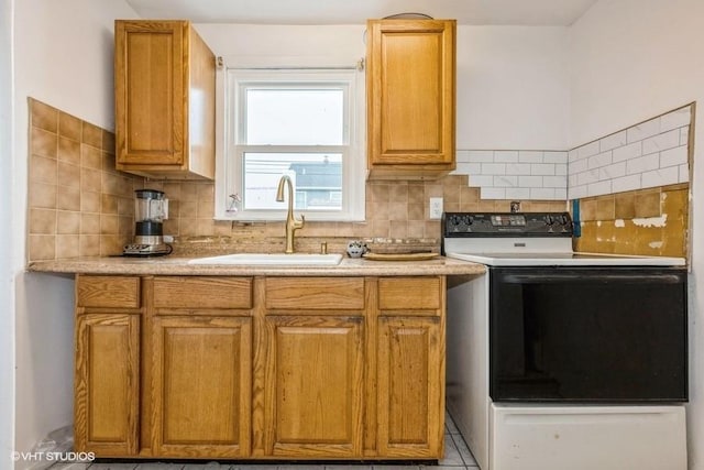 18 Old Farm Rd, Levittown, NY 11756 - kitchen featuring electric range oven, tasteful backsplash, and light countertops