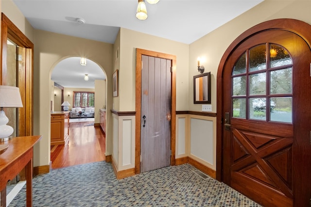 5 Shingle House Rd, Millwood, NY 10546 - interior space featuring arched walkways and wainscoting