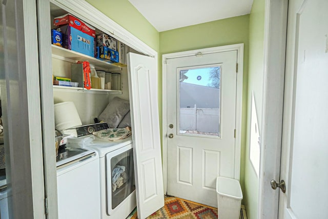 laundry room featuring laundry area and independent washer and dryer