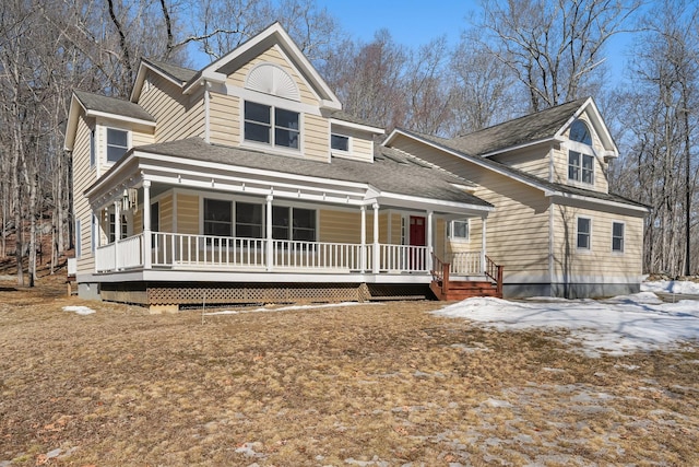 view of front of home featuring a porch