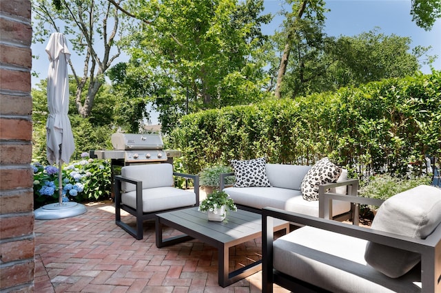 view of patio featuring an outdoor living space