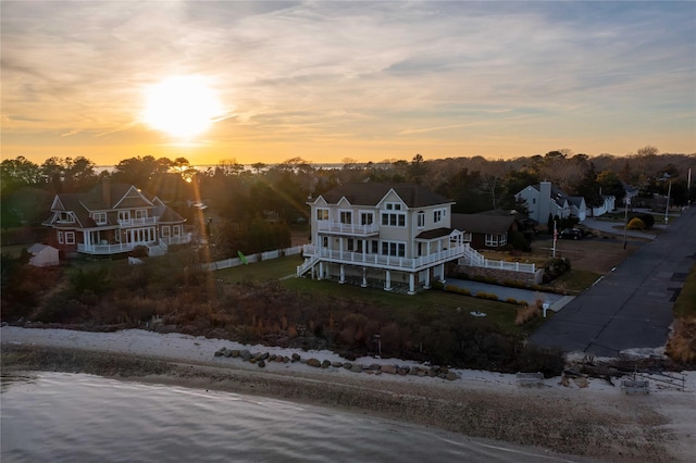 view of aerial view at dusk