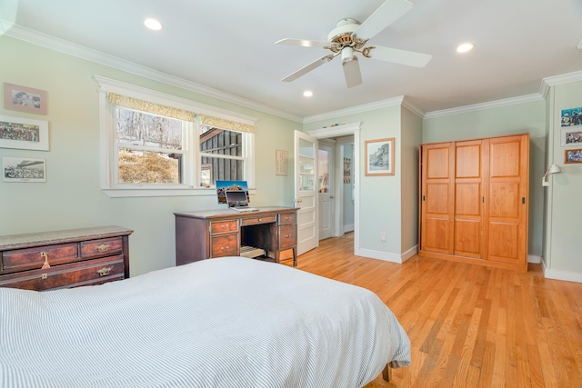 bedroom featuring recessed lighting, baseboards, light wood-style flooring, and crown molding