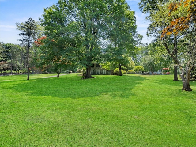 1 Finnegan Ln, Montebello, NY 10901 - view of green lawn