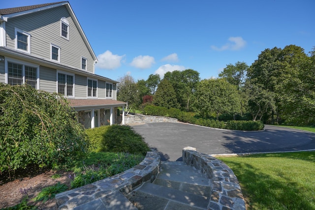 view of street with driveway