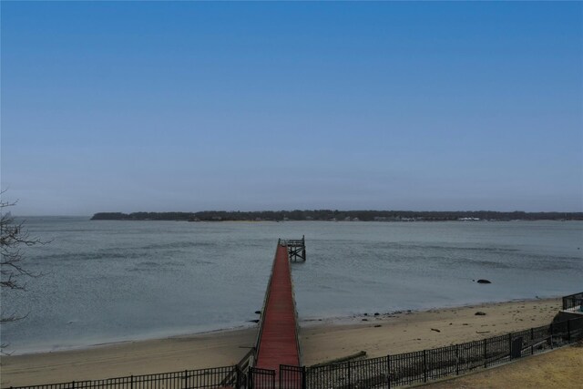 31 Harbour Rd, Great Neck, NY 11024 - photo 3
