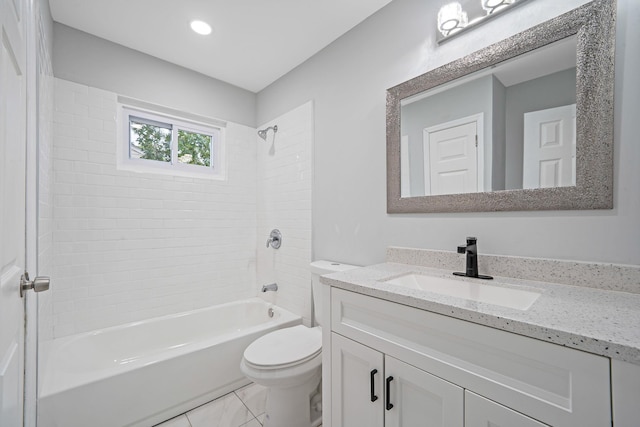 full bathroom with toilet, recessed lighting, washtub / shower combination, and vanity