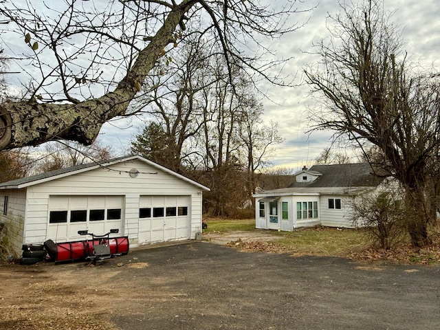 view of detached garage