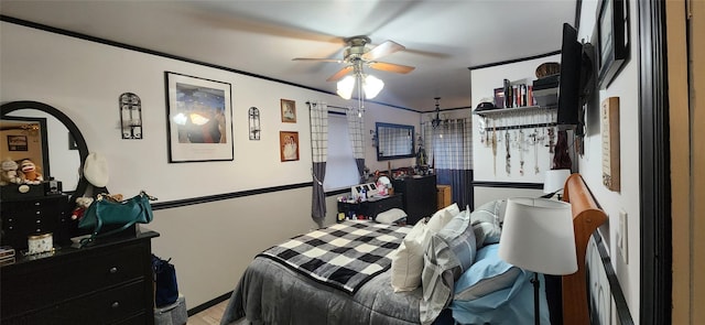 bedroom with ceiling fan