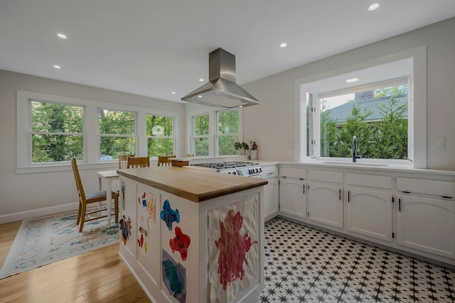 22 Braemer Rd, Setauket, NY 11733 - photo 11