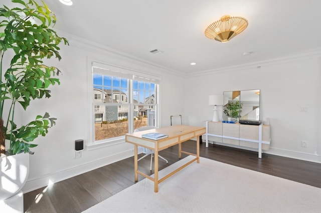 office with baseboards, visible vents, ornamental molding, wood finished floors, and recessed lighting