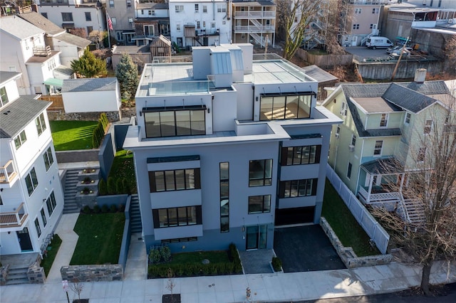 birds eye view of property featuring a residential view