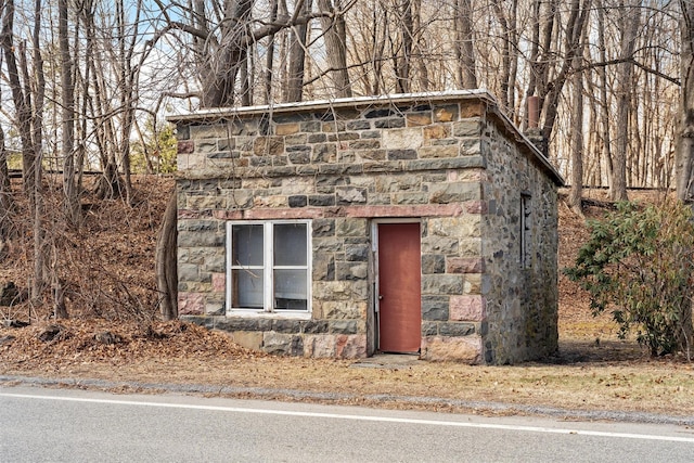 view of outdoor structure with an outdoor structure