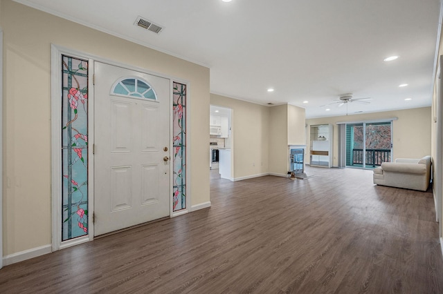 foyer with recessed lighting, a ceiling fan, baseboards, visible vents, and dark wood-style floors