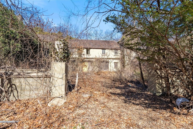 2340 Cedar Swamp Rd, Brookville, NY 11545 - exterior space