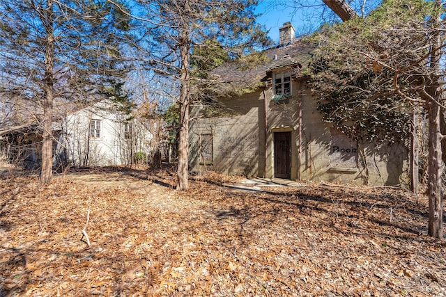 2340 Cedar Swamp Rd, Brookville, NY 11545 - view of yard