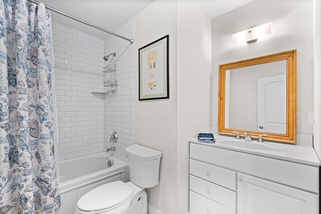 380 Hickory Rd, Southold, NY 11971 - full bathroom with vanity, toilet, and shower / bathtub combination with curtain