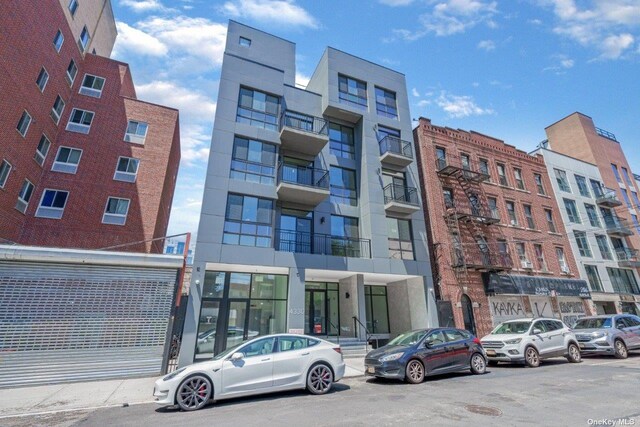 43-30 52nd St Unit 2A, Woodside, NY 11377