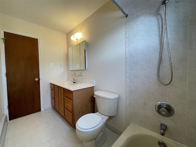 full bath featuring a baseboard heating unit, baseboards, shower / washtub combination, toilet, and vanity