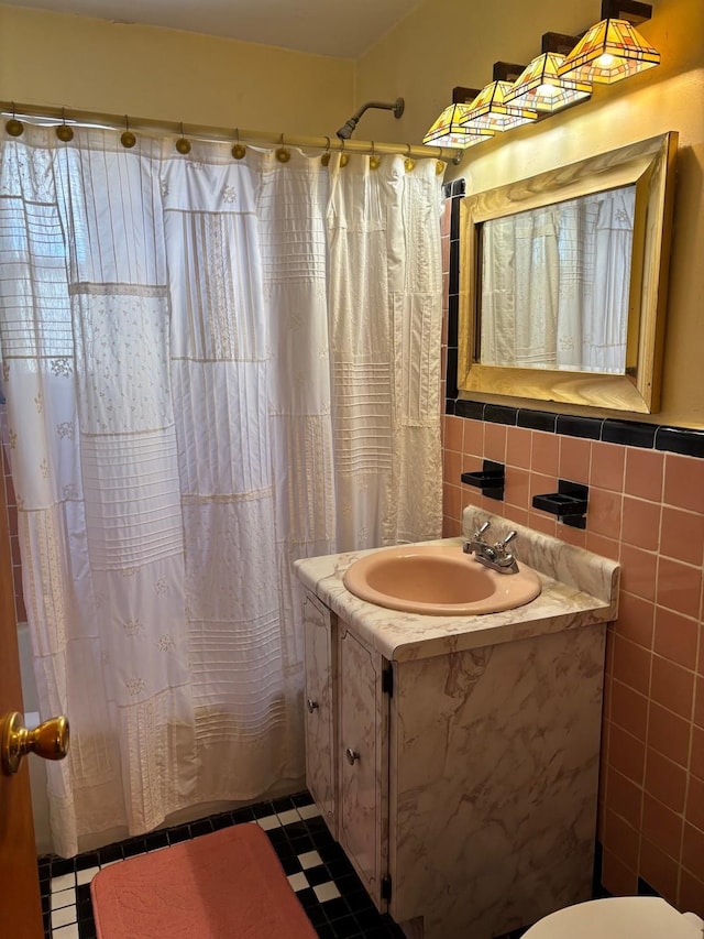 42-30 196th St, Flushing, NY 11358 - bathroom with a shower with curtain, tile walls, and vanity