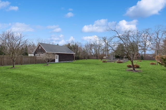 view of yard featuring fence