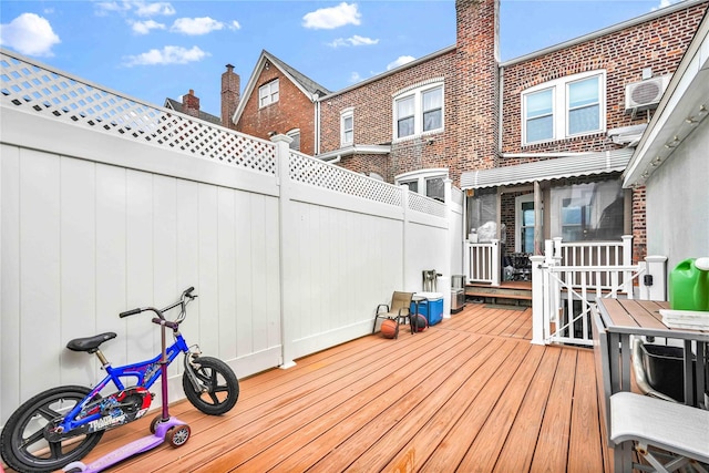 deck with fence