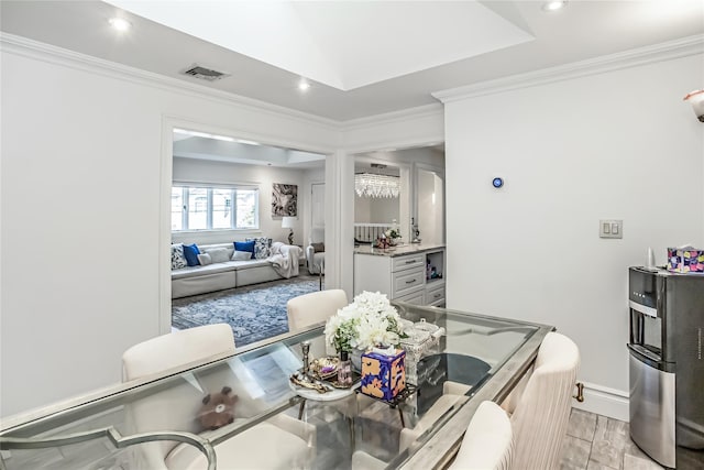 dining space with recessed lighting, visible vents, crown molding, and light wood-style flooring