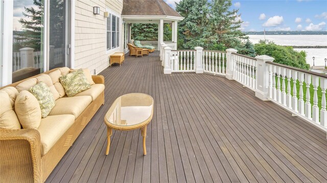 48 Pembroke Dr, Glen Cove, NY 11542 - photo 28