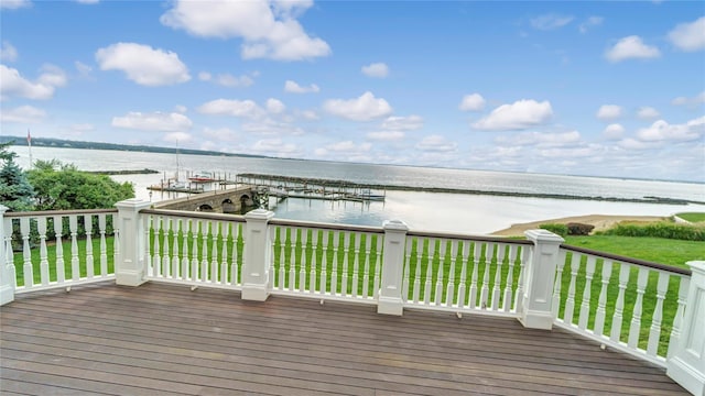 48 Pembroke Dr, Glen Cove, NY 11542 - photo 36
