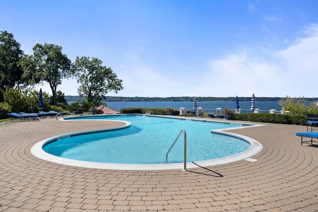 48 Pembroke Dr, Glen Cove, NY 11542 - photo 39