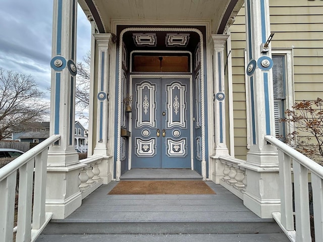 view of property entrance