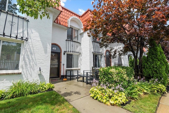 49 Alhambra Dr, Oceanside, NY 11572 - photo 2