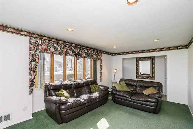 living area with visible vents, recessed lighting, baseboards, and carpet floors