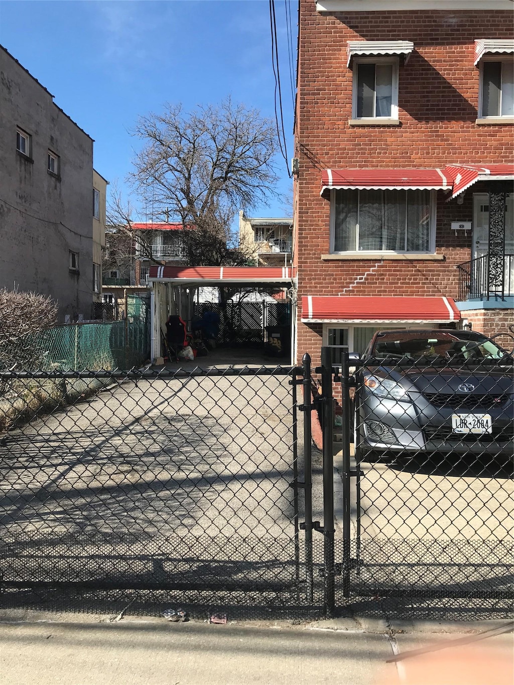 exterior space featuring fence