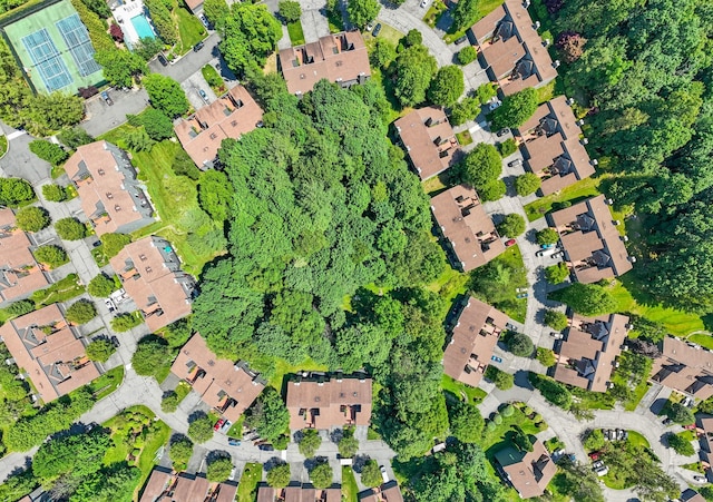 birds eye view of property featuring a residential view