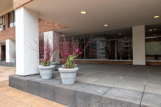 2727 Palisade Ave Unit 9B, Bronx, NY 10463 - common area with recessed lighting