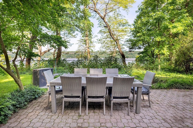 2727 Palisade Ave Unit 9B, Bronx, NY 10463 - view of patio with outdoor dining space