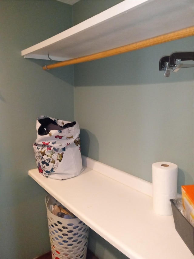 2706 Peconic Ave, Seaford, NY 11783 - view of room details