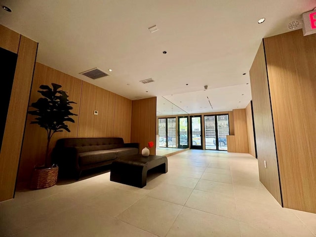 108-15 72nd Ave Unit 4D, Forest Hills, NY 11375 - common area with visible vents