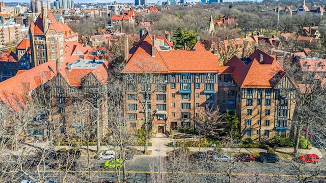 bird's eye view featuring a view of city