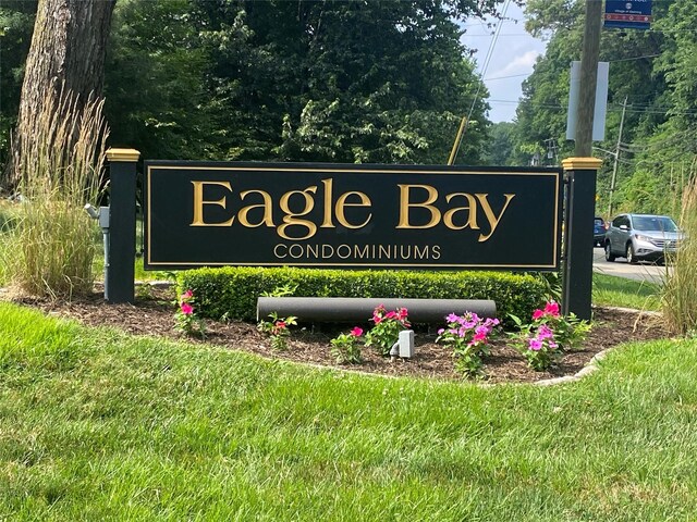 707 Eagle Bay Dr, Ossining, NY 10562 - photo 1