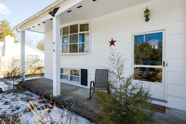 view of side of home featuring a patio