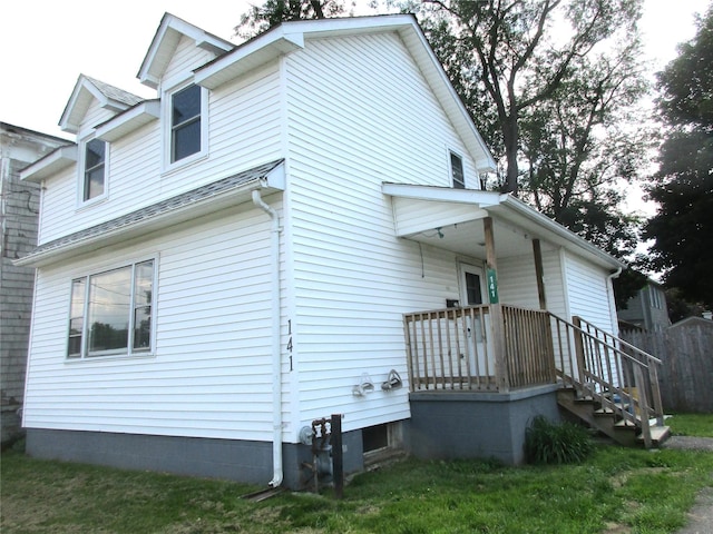 141 Hammond St, Port Jervis, NY 12771 - view of side of home